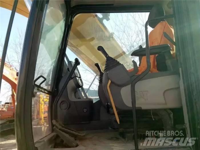 CAT 324 D2L Escavadoras de rastos