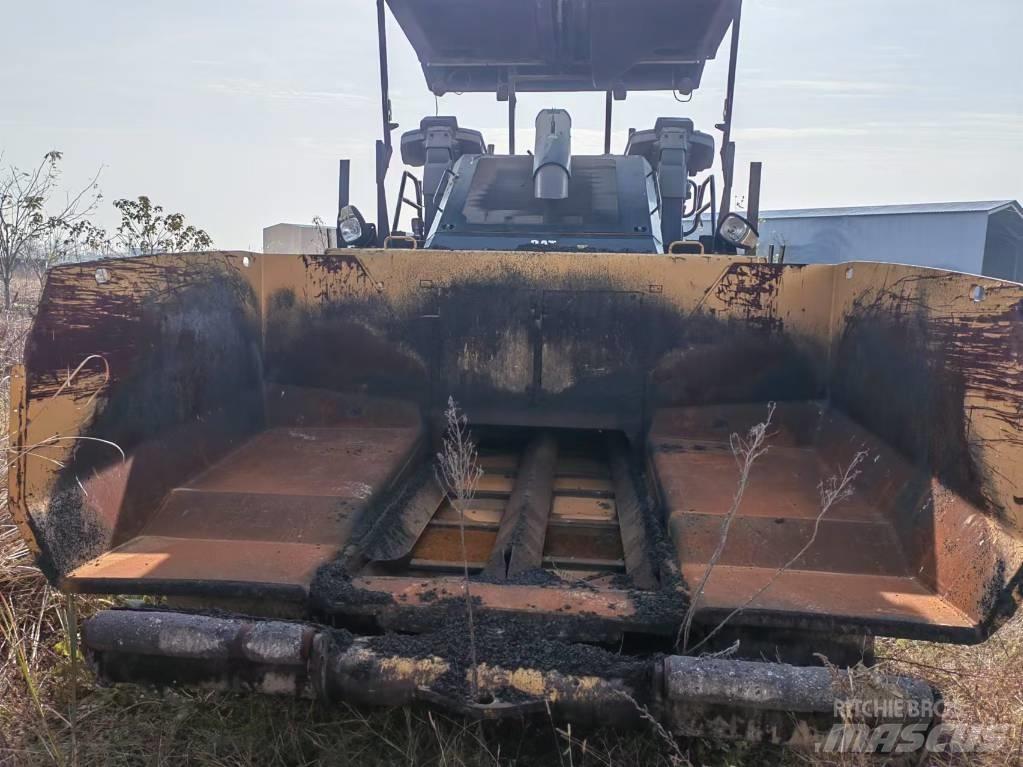 CAT AP655F Pavimentadoras de asfalto