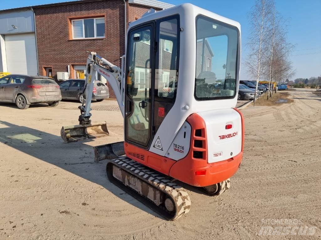 Takeuchi TB 216 Mini Escavadoras <7t