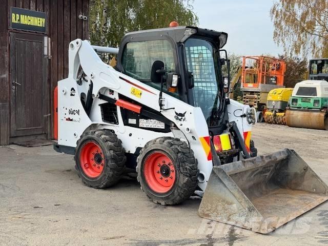 Bobcat S 530 Carregadoras de direcção deslizante