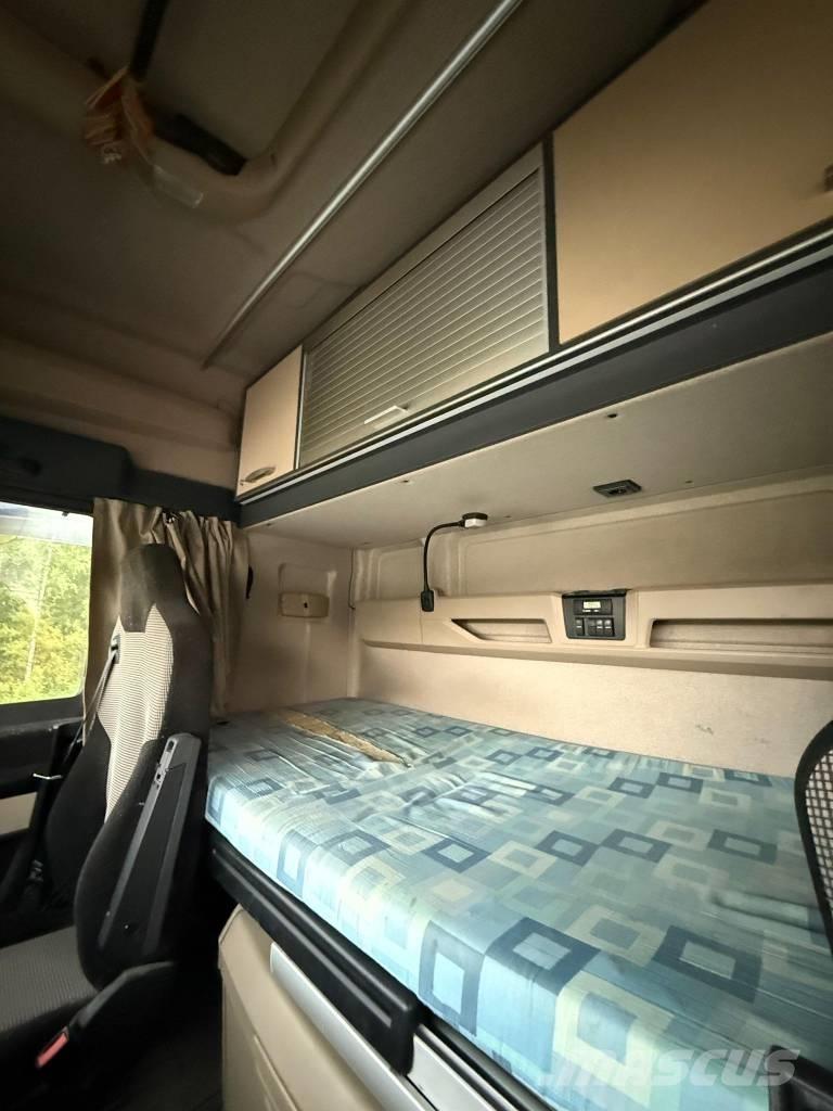 MAN TGX 32.580 Camiões de guincho/estrado