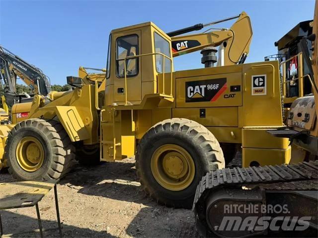 CAT 966 F Pás carregadoras de rodas