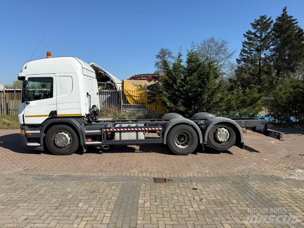 Scania P280 Camiões de chassis e cabine