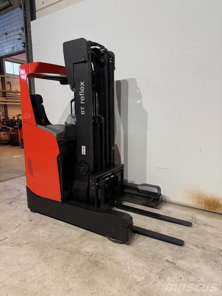 Toyota truck RRE200H Empilhadores Elevadores