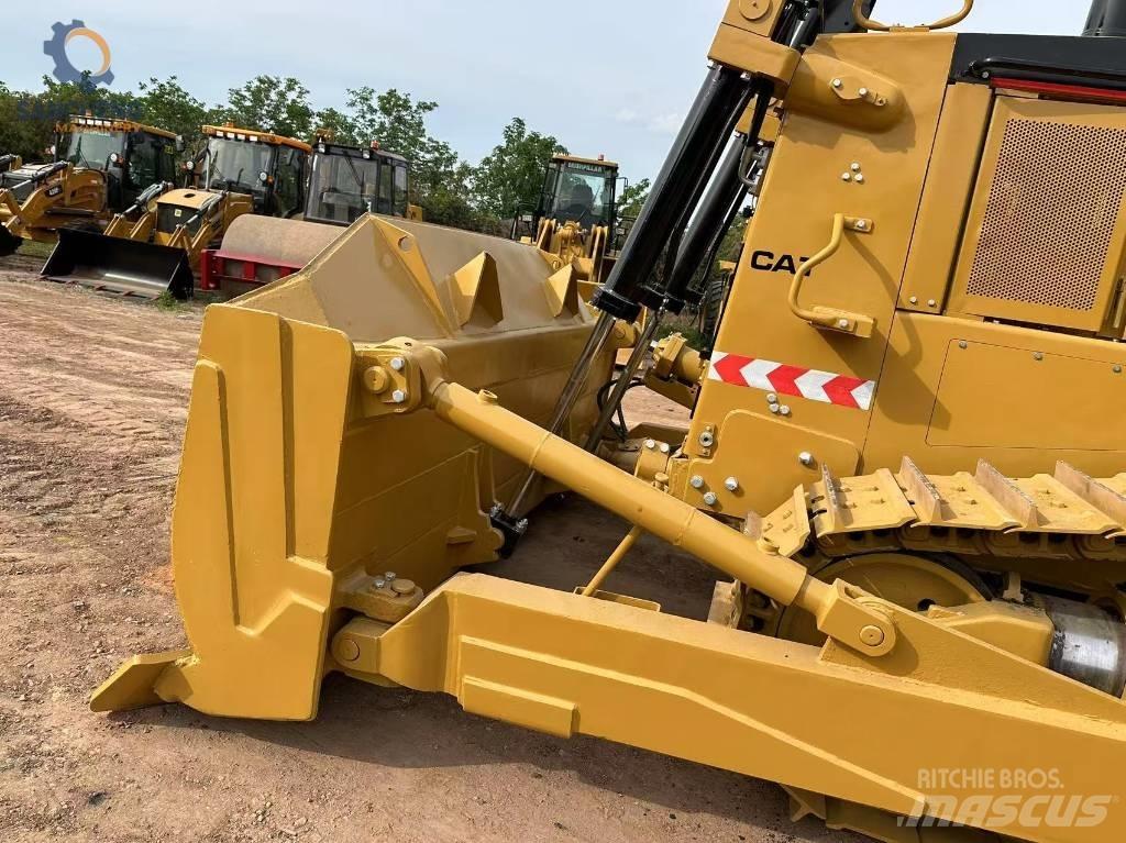 CAT D 8 R Dozers - Tratores rastos