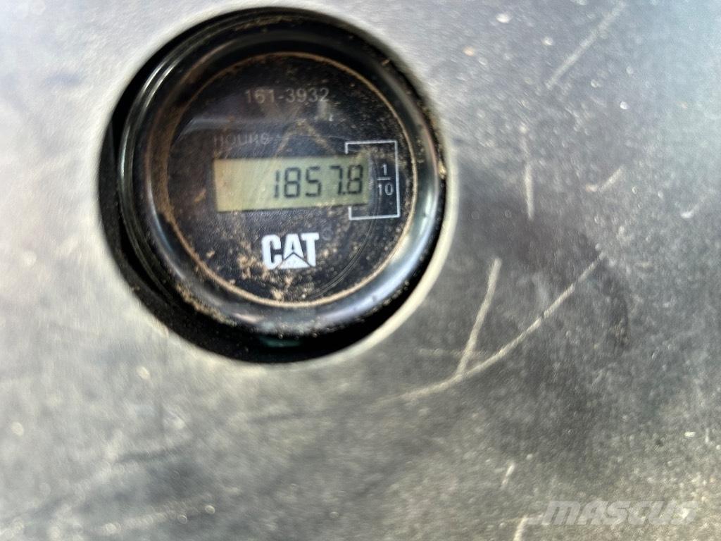 CAT 303.5 C Mini Escavadoras <7t