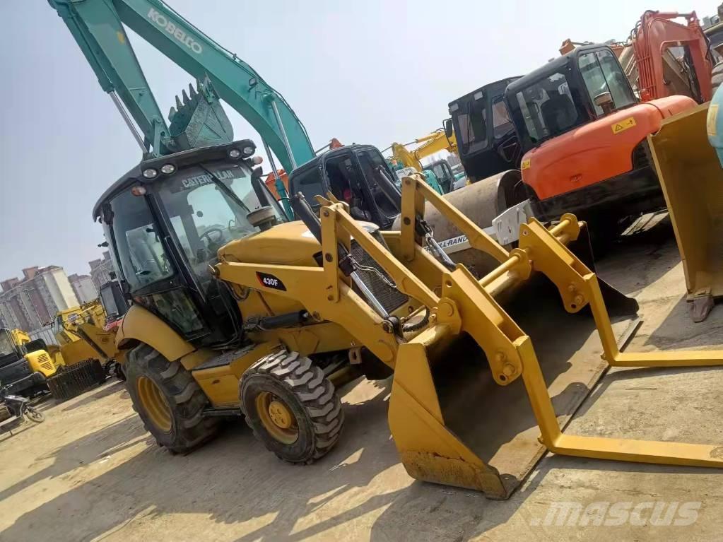 CAT 430F Retroescavadoras