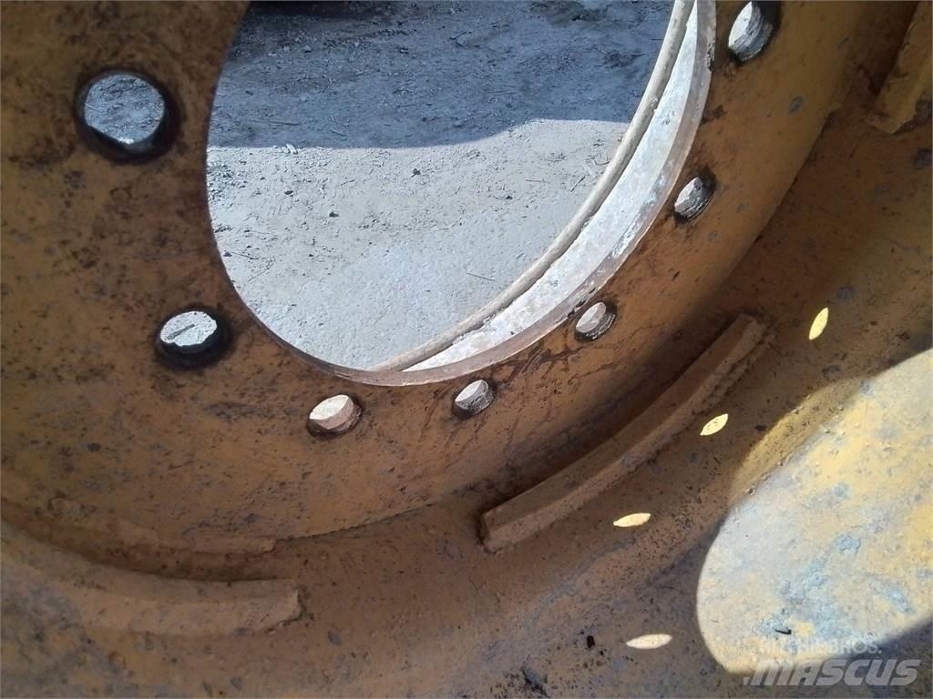 Ösa 250 24x26,5 Pneus, Rodas e Jantes