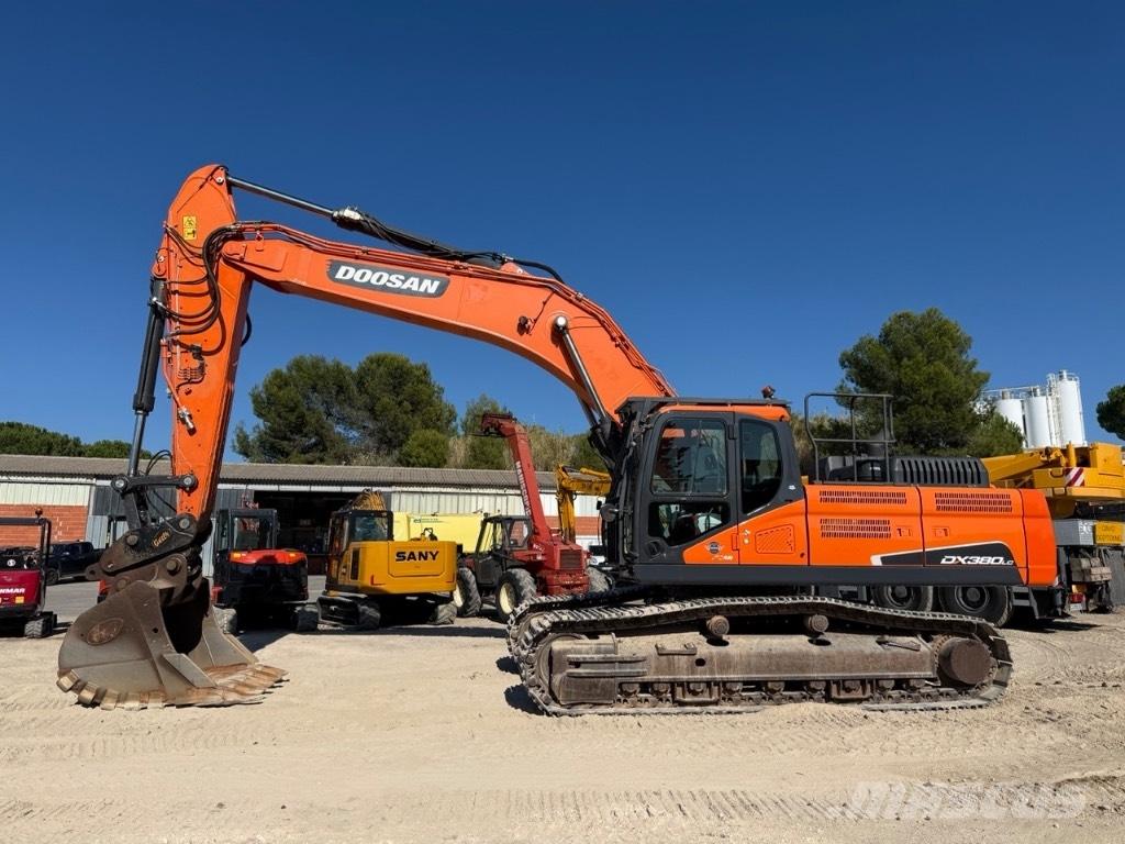 Doosan DX 380 LC Escavadoras de rastos