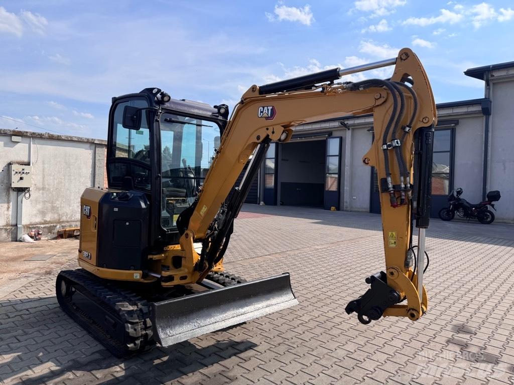 CAT 302.7 D CR Mini Escavadoras <7t
