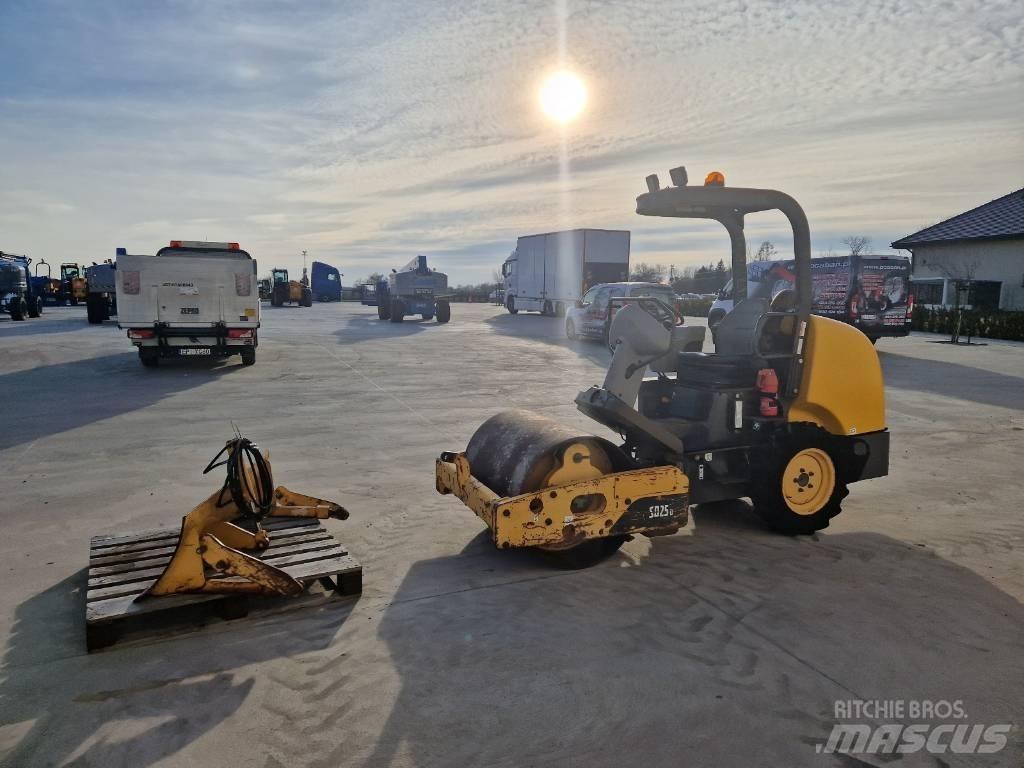 Volvo SD 25 D  R329 Cilindros Compactadores monocilíndricos