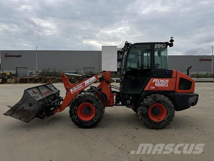 Kubota R065W Pás carregadoras de rodas