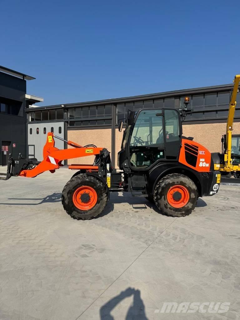 Komatsu WA 80 M-8 Pás carregadoras de rodas