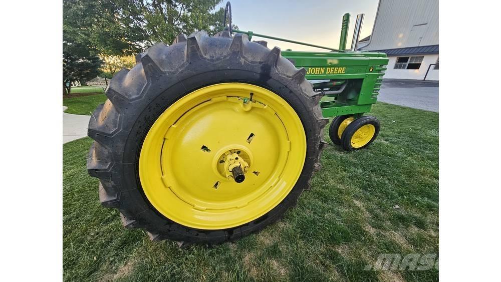 John Deere B Escavadoras florestais