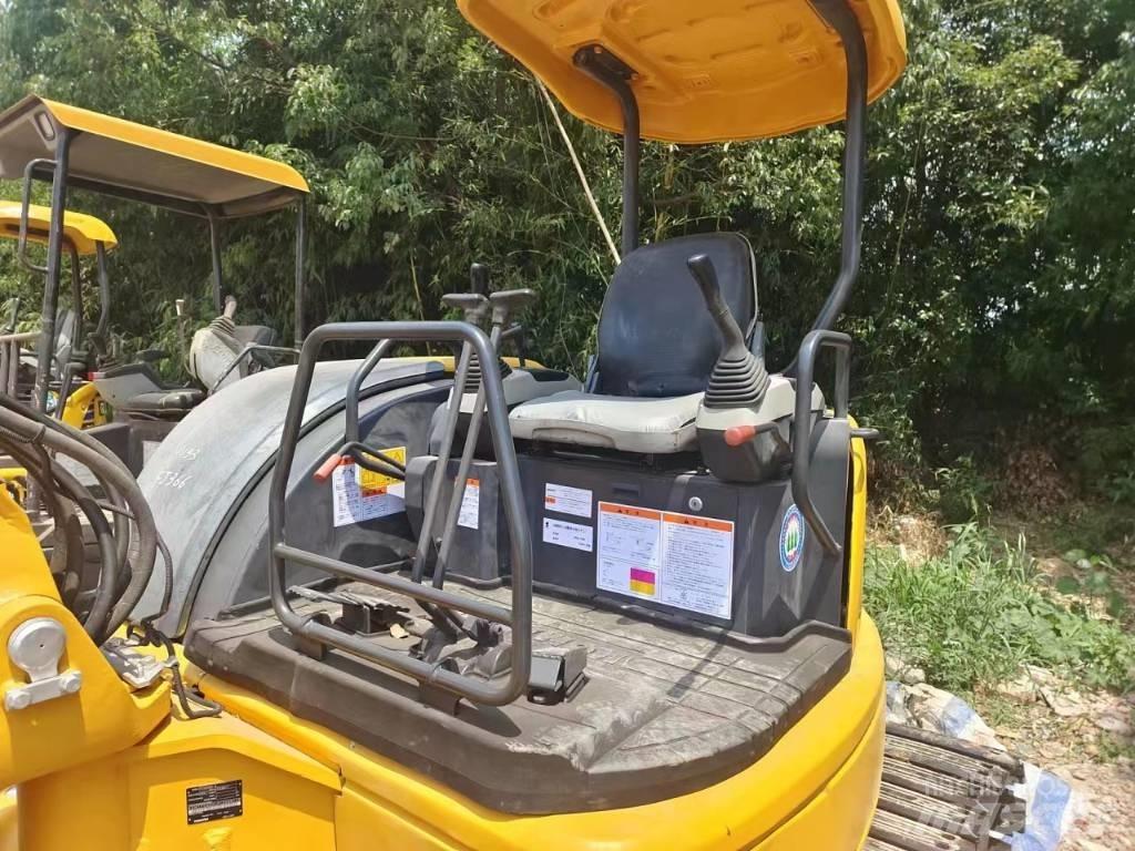 Komatsu PC35 Escavadoras de rastos