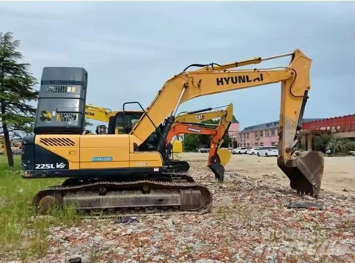 Hyundai 225LVS Escavadoras de rastos