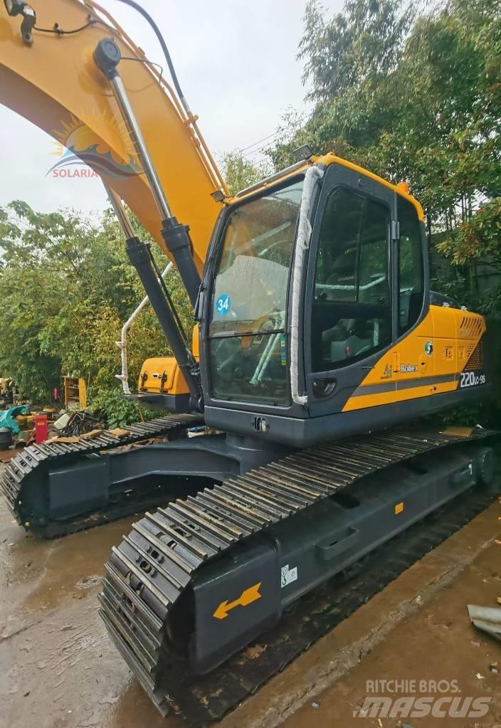 Hyundai R220LC-9S Escavadoras de rodas