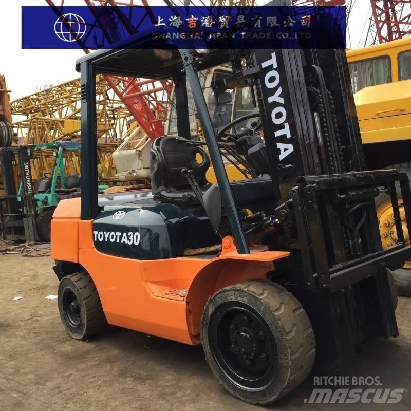 Toyota 7 FD 30 Empilhadores Diesel