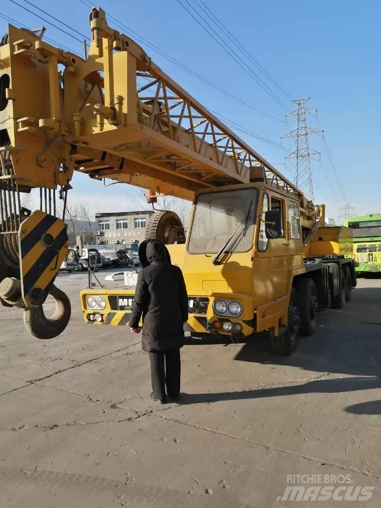 Tadano TL 300 E Gruas Fora-de-estrada