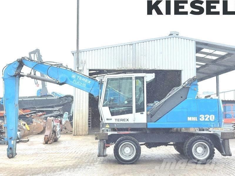Fuchs MHL 320 D Manipuladores de resíduos / indústria