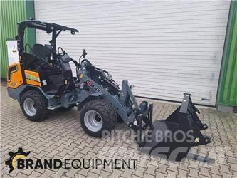GiANT G2700E X-TRA Pás carregadoras de rodas