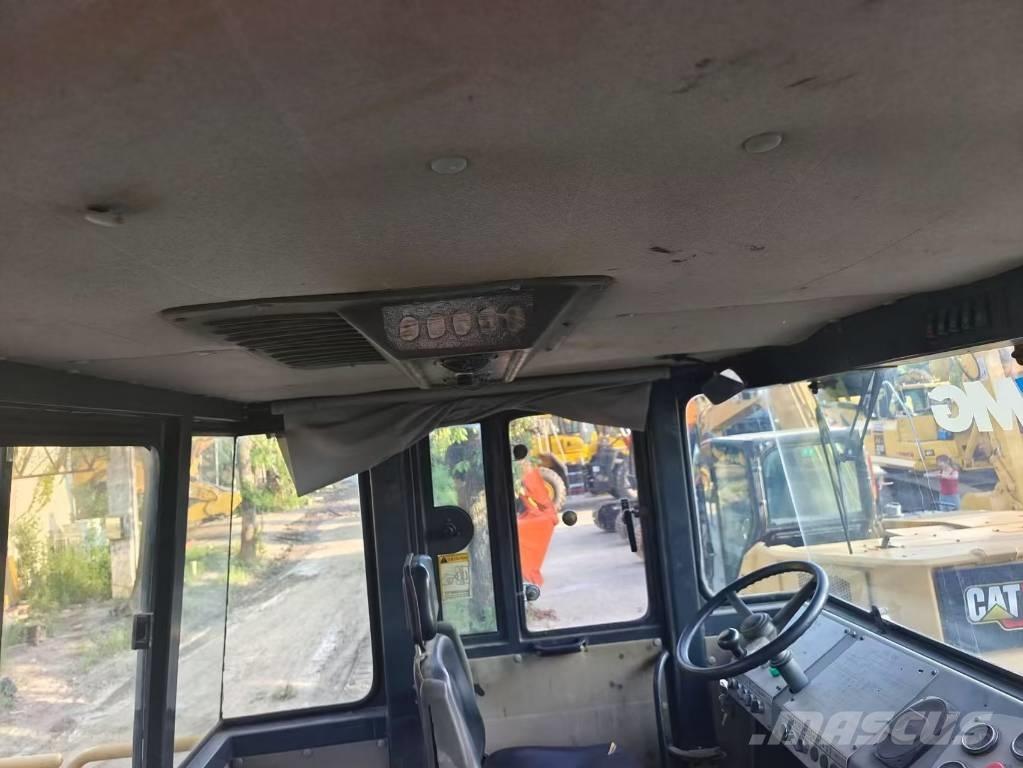 XCMG XP 263 Cilindros Compactadores de pneus
