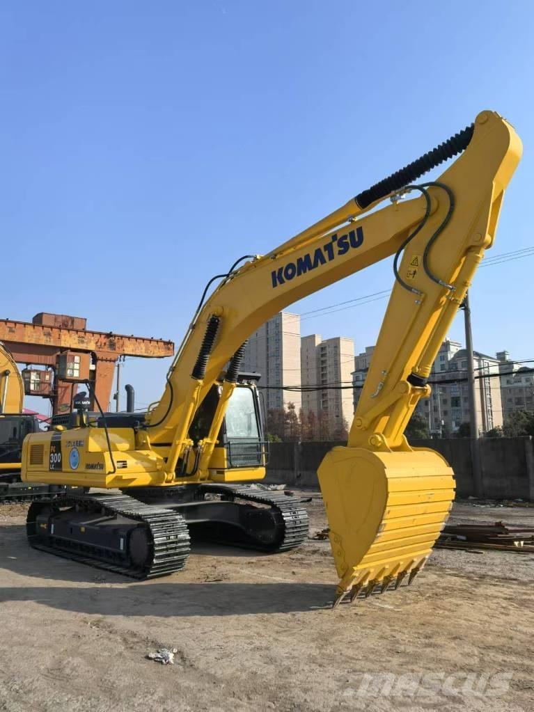 Komatsu PC 300-8 Escavadoras de rastos