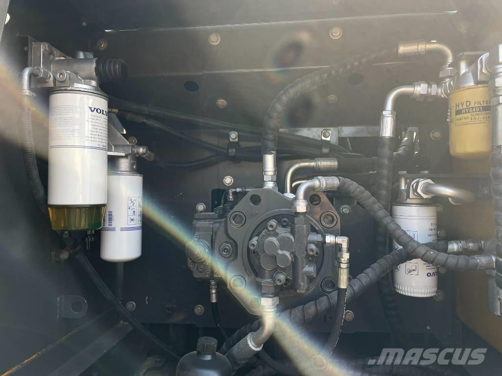 Volvo 210 Escavadoras de rastos