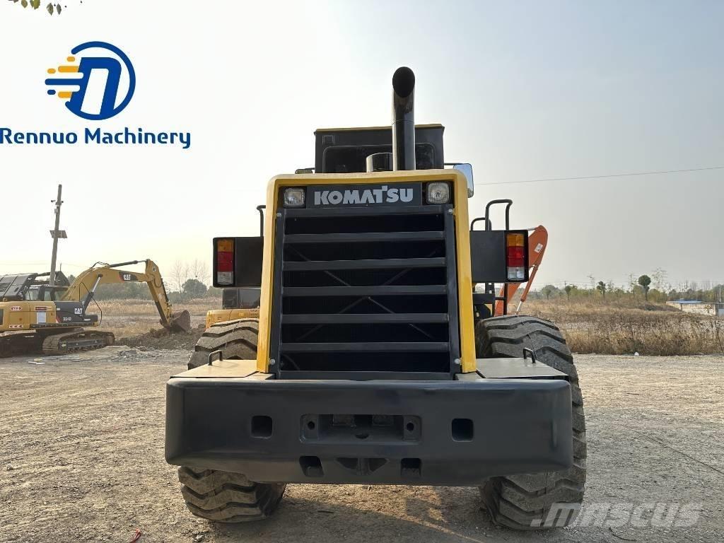 Komatsu WA380 Pás carregadoras de rodas