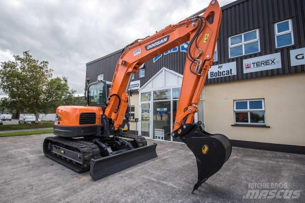 Doosan DX 85 R Escavadoras Midi 7t - 12t