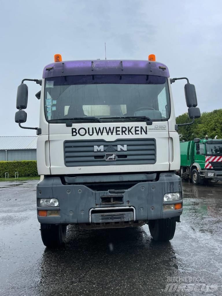MAN TGA 33.390 Camiões basculantes