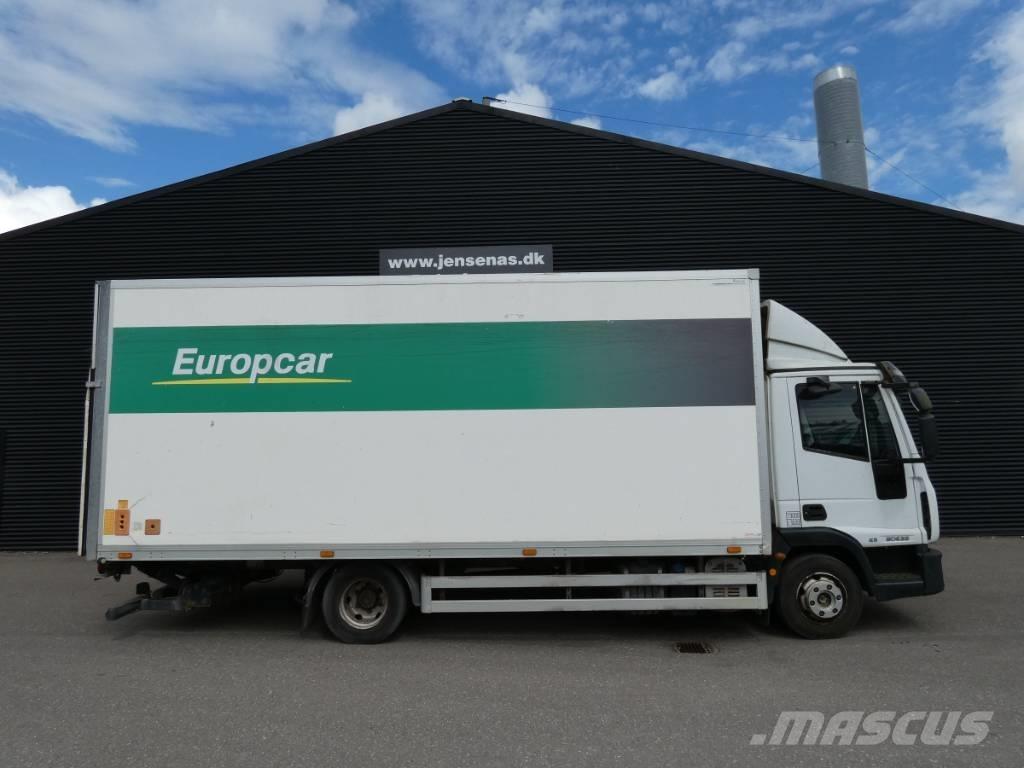 Iveco 90E 22 Camiões de caixa fechada