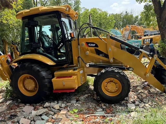CAT 420 F Retroescavadoras