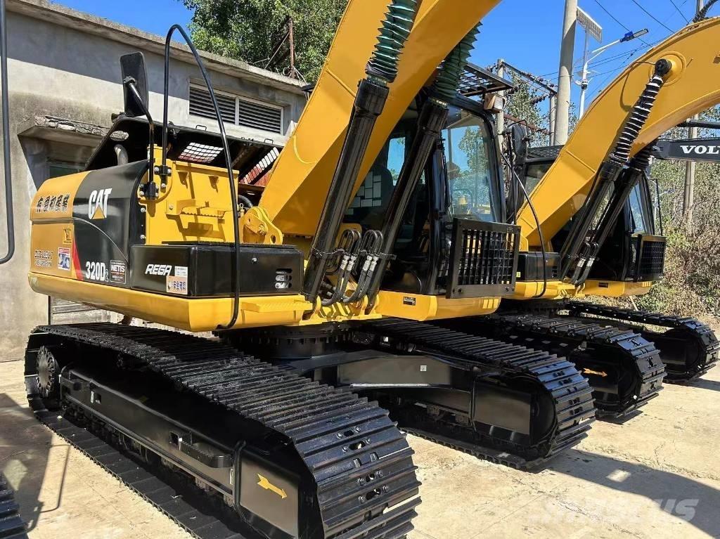 CAT 320 D Escavadoras de rastos
