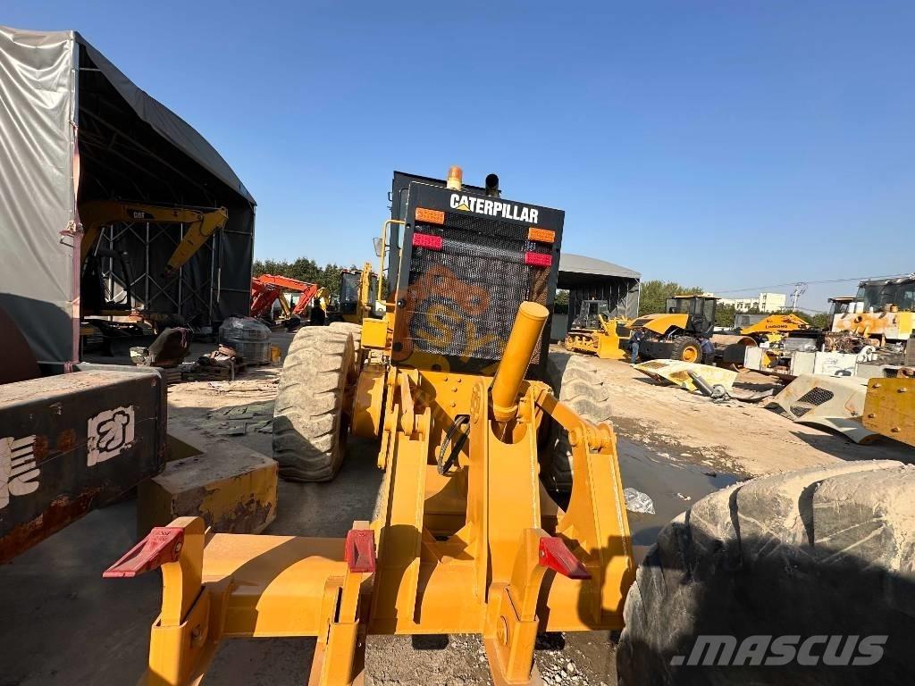 CAT 160K Motoniveladoras