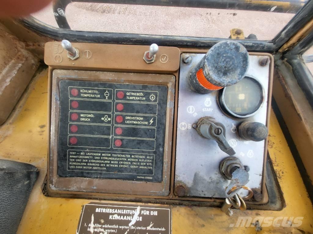 CAT 943 Pás Carregadoras de rastos