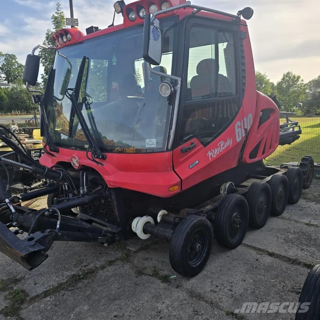 Kässbohrer PB 600 Alisador de neve