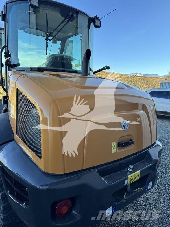 CASE 221F Pás carregadoras de rodas