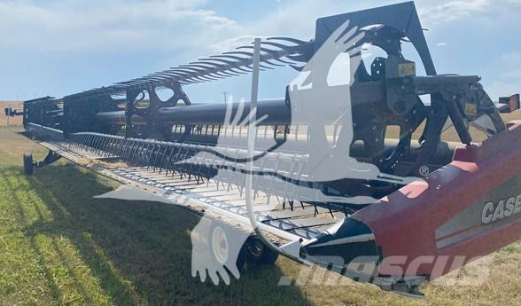 Case IH 2152 Ceifeiras debulhadoras compactas