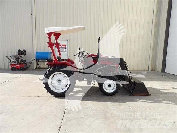  FARM PRO 2425 Tratores Agrícolas usados