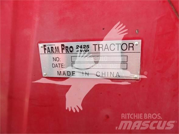  FARM PRO 2425 Tratores Agrícolas usados