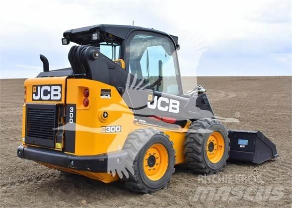JCB 300 Carregadoras de direcção deslizante