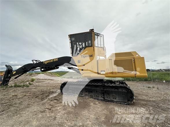 Tigercat 890 Carregadores