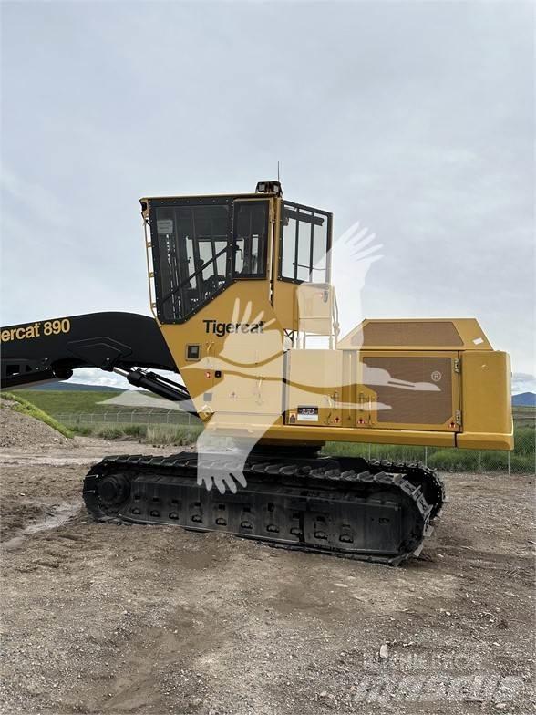 Tigercat 890 Carregadores