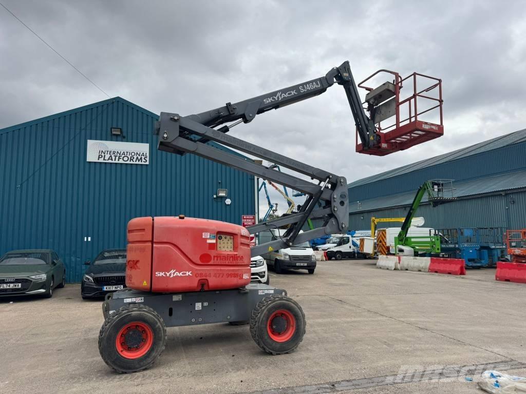 SkyJack SJ 46 AJ Elevadores braços articulados