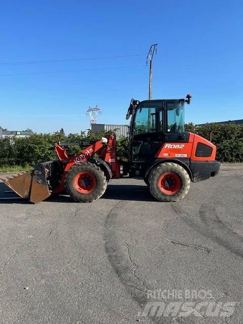 Kubota R 082 Pás carregadoras de rodas