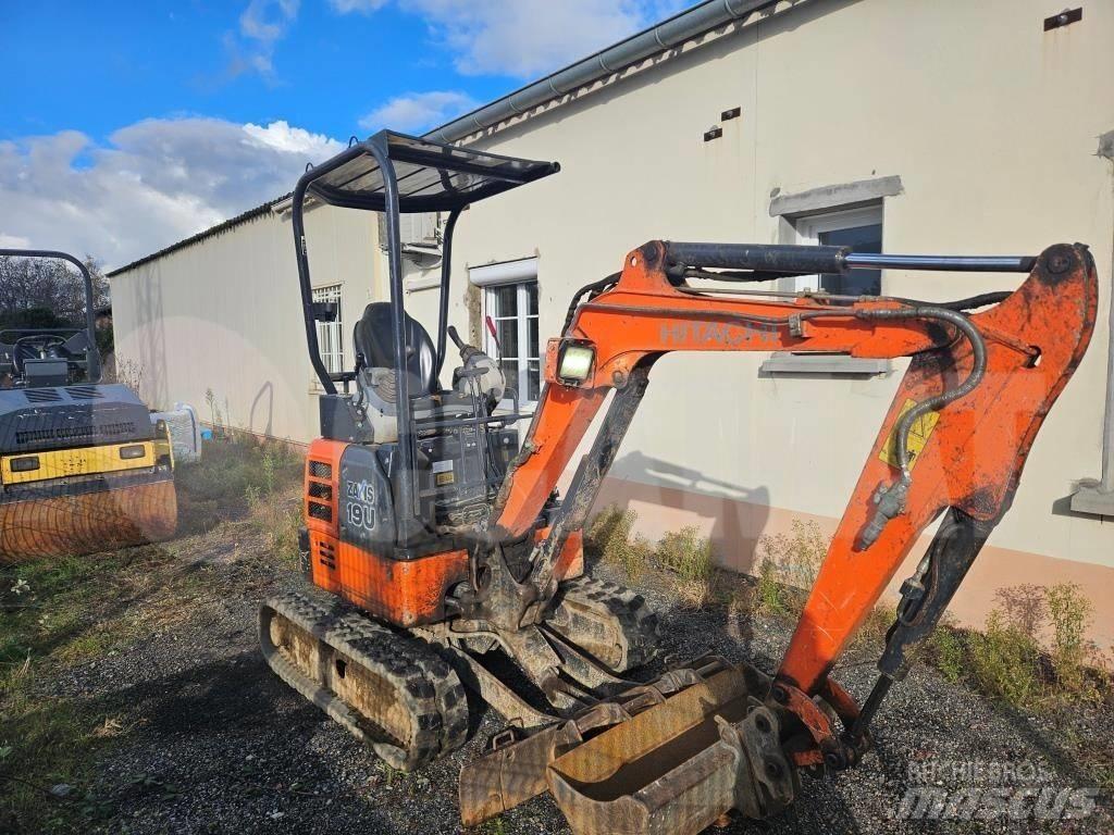 Hitachi ZX 19 U Mini Escavadoras <7t