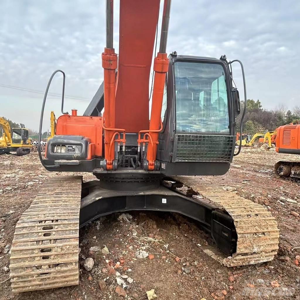 Hitachi ZX 240 Escavadoras de rastos