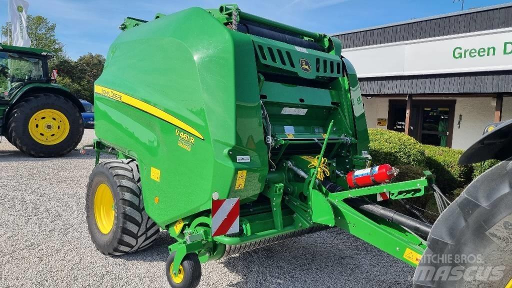 John Deere V461R Enfardadeira de rolos