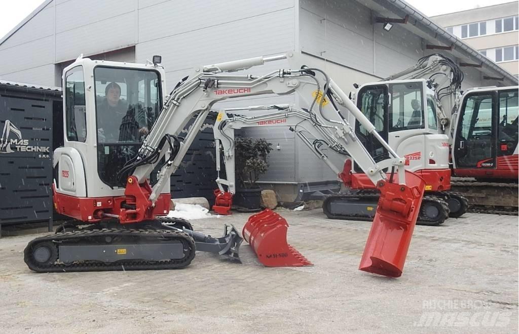 Takeuchi TB225 Mini Escavadoras <7t